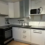 Northern Lights 2 Bedroom Apt, Heated Floors, Sleeps 6