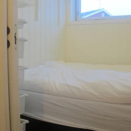 Northern Lights 2 Bedroom Apt, Heated Floors, Sleeps 6 Tromsø